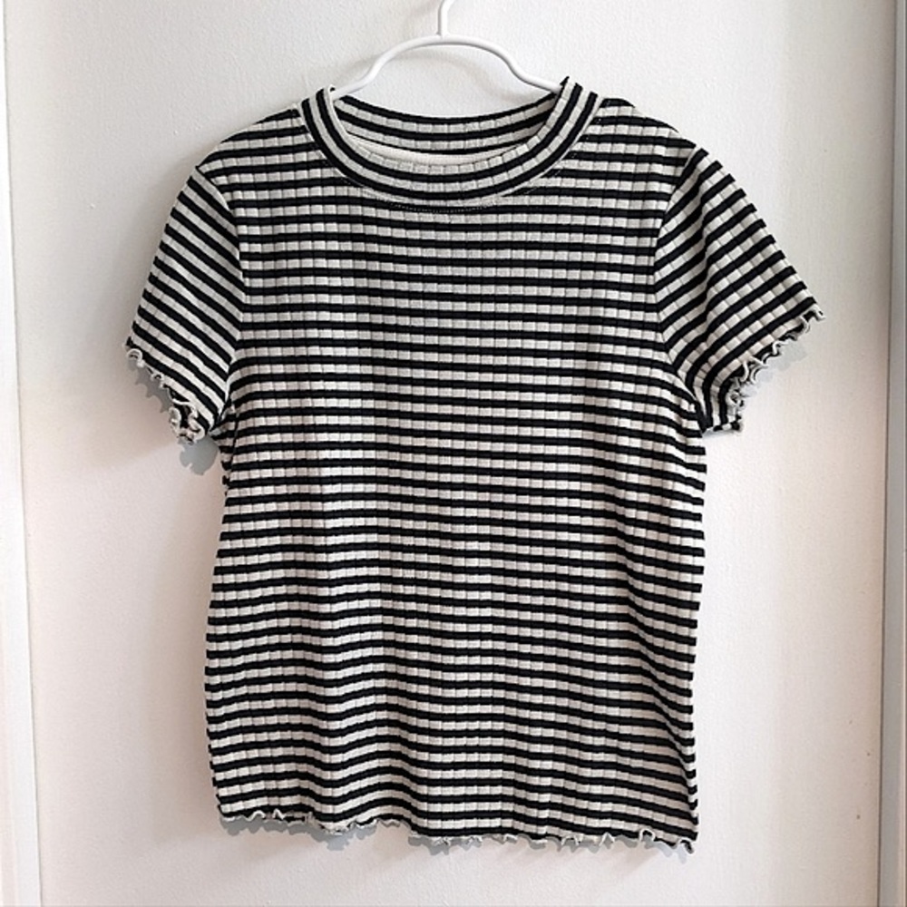 Cat & Jack Rib Knit Striped Lettuce Hem Tee girls size Large